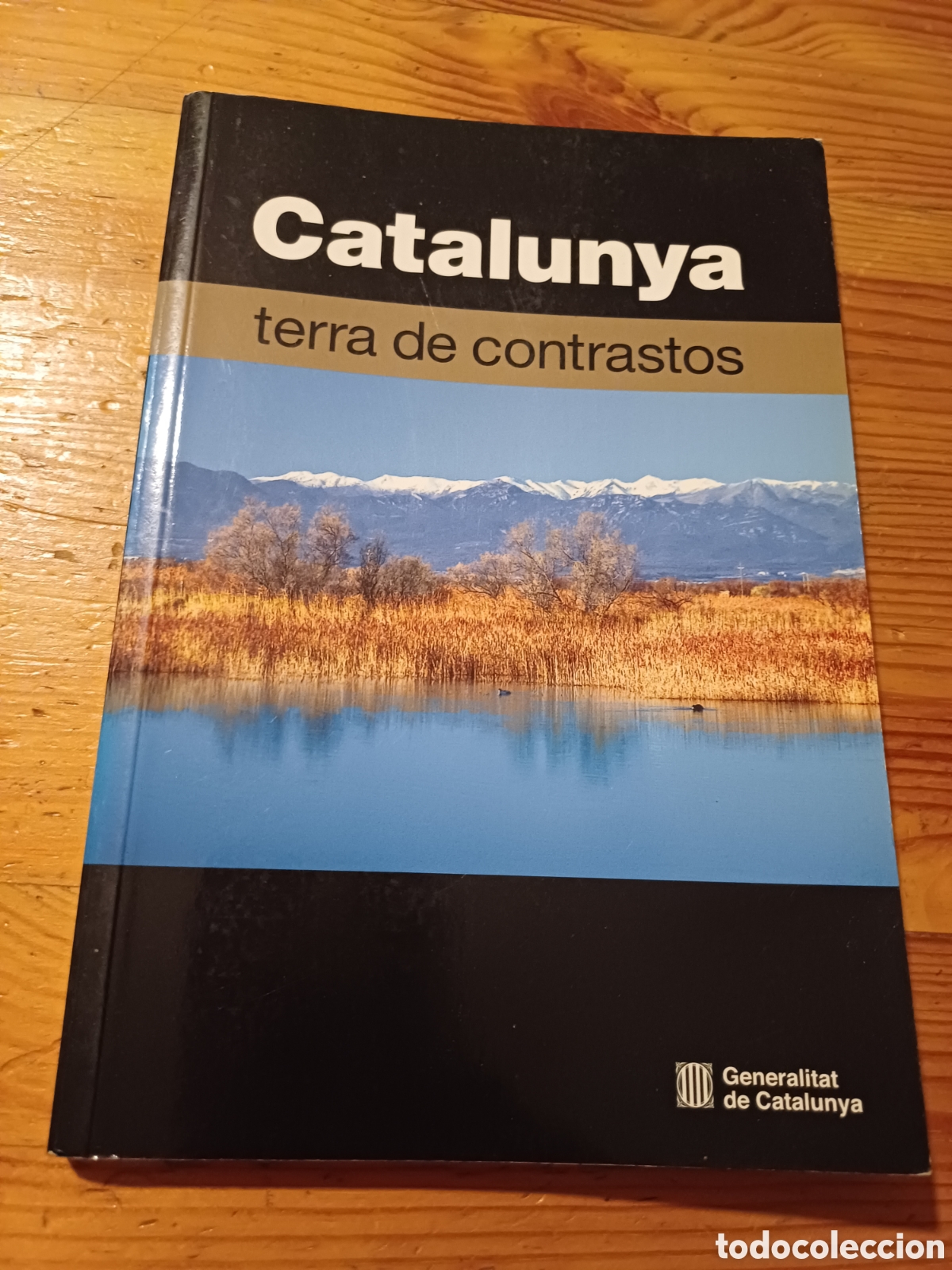 Libros de segunda mano: Catalunya terra de contrastos - inclou DVD - Historia arquitectura art natura