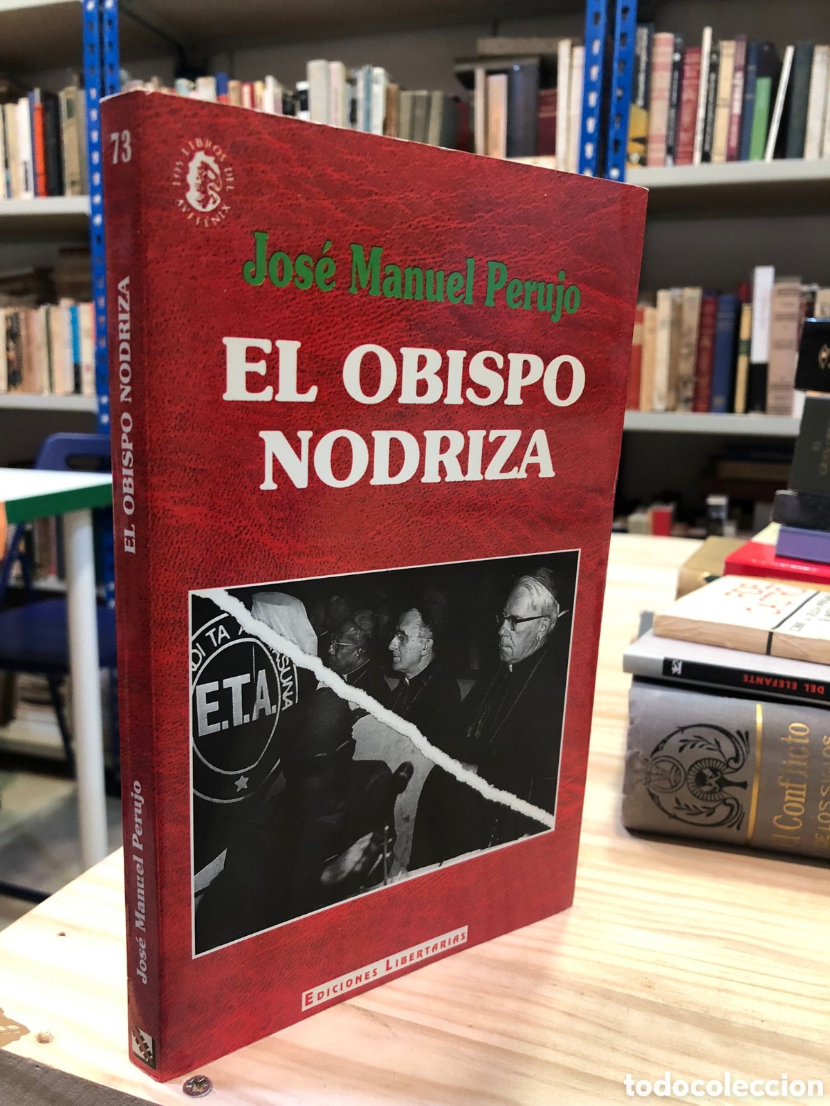 Second hand books: El Obispo nodriza - Jos&eacute; Manuel Perujo
