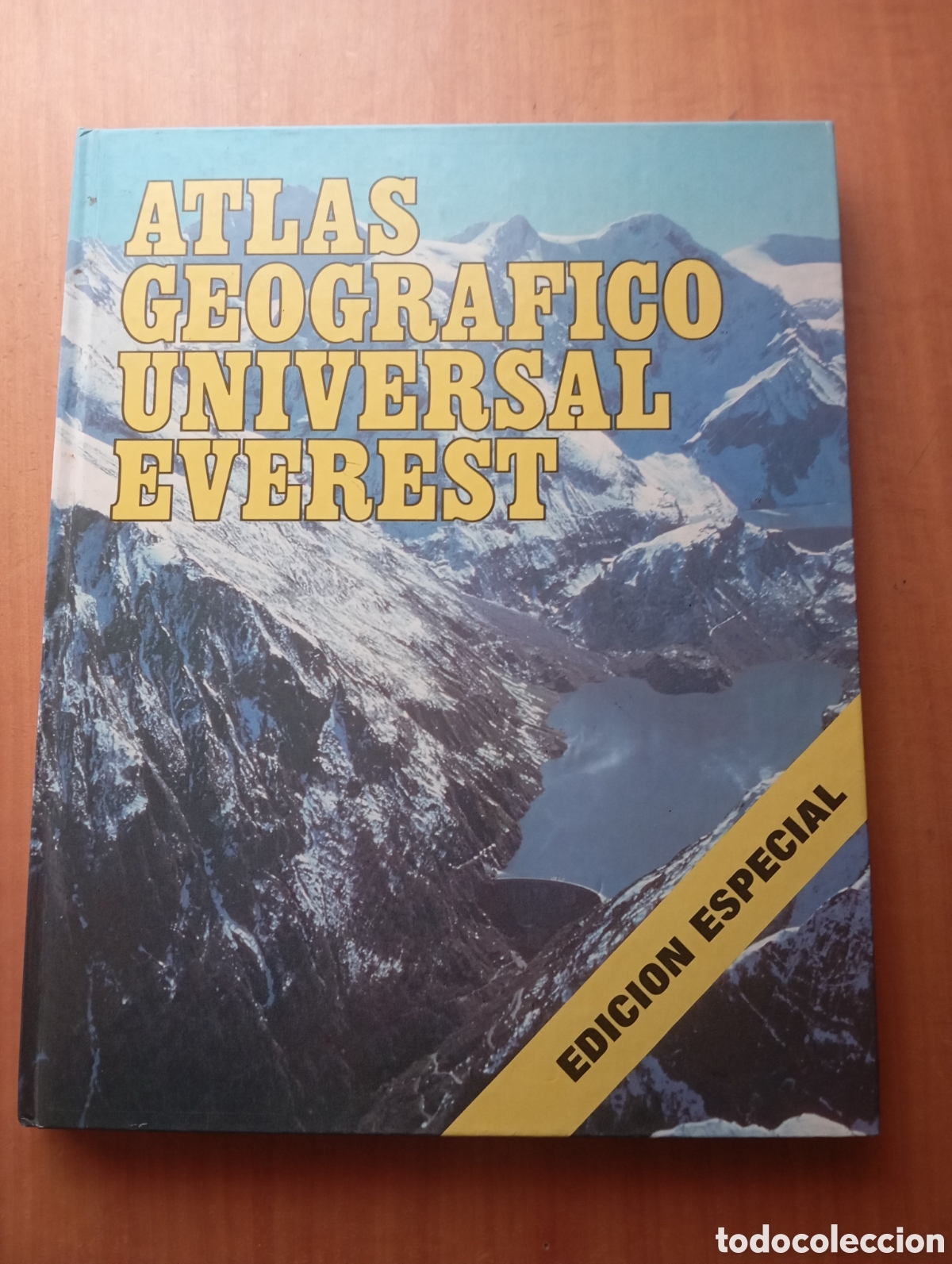 Libros de segunda mano: Atlas Geogr&aacute;fico Universidad Everest
