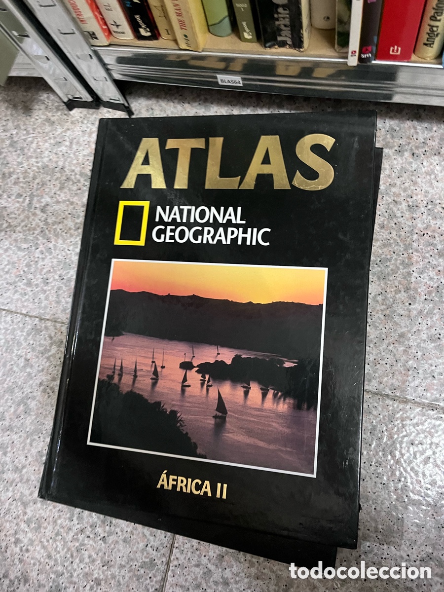 Libros de segunda mano: BLASGA ATLAS NATIONAL GEOGRAPHIC &Aacute;FRICA II