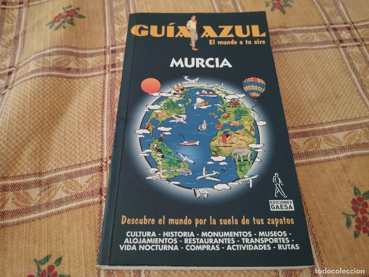 Libros de segunda mano: MURCIA GUIA AZUL EL MUNDO A TU AIRE