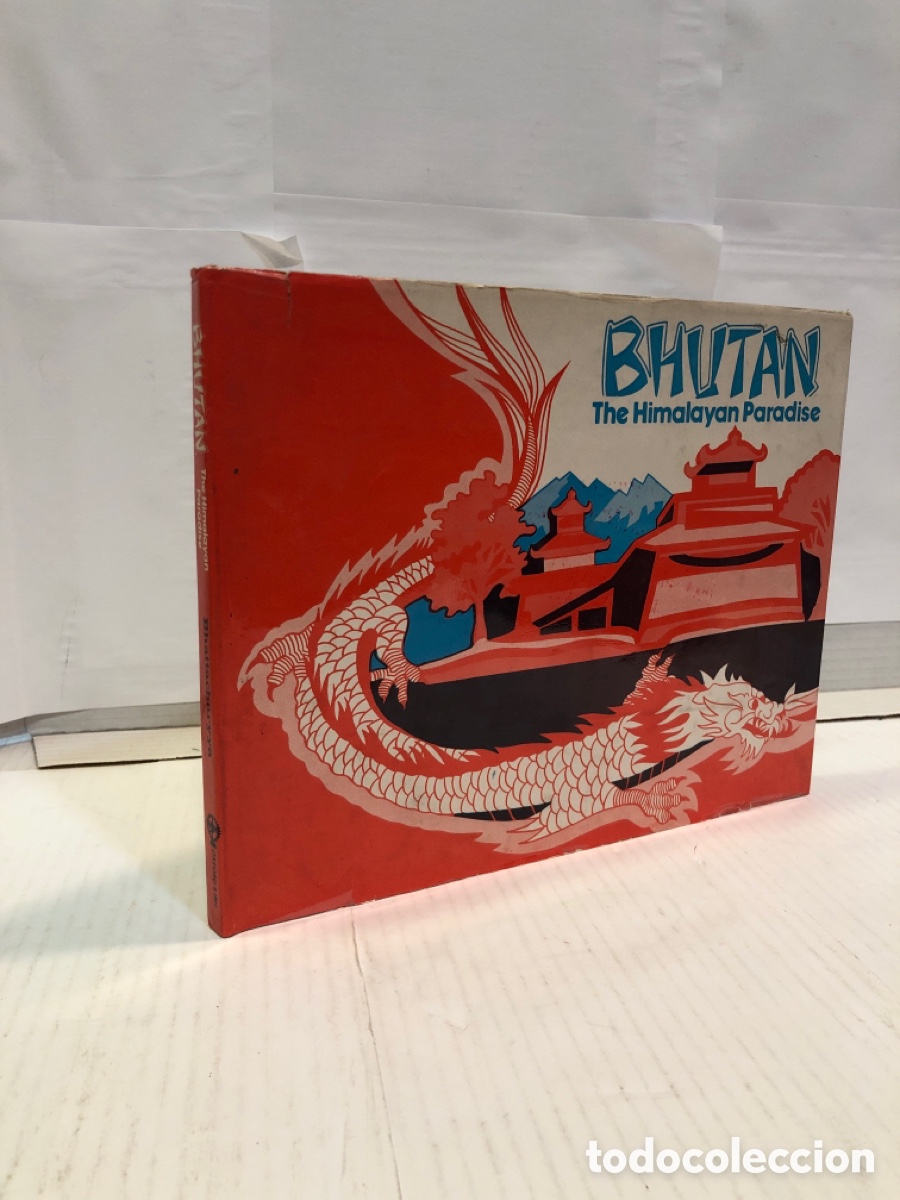 Gebrauchte B&uuml;cher: Dilip Bhattacharyya - Bhutan. The Himalayan Paradise