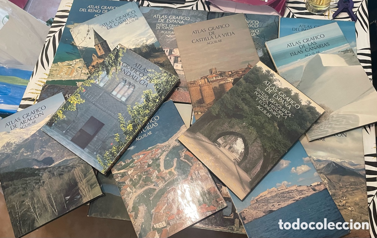Libros de segunda mano: Atlas Gr&aacute;fico de Espa&ntilde;a. Aguilar. Colecci&oacute;n completa 1978-1982