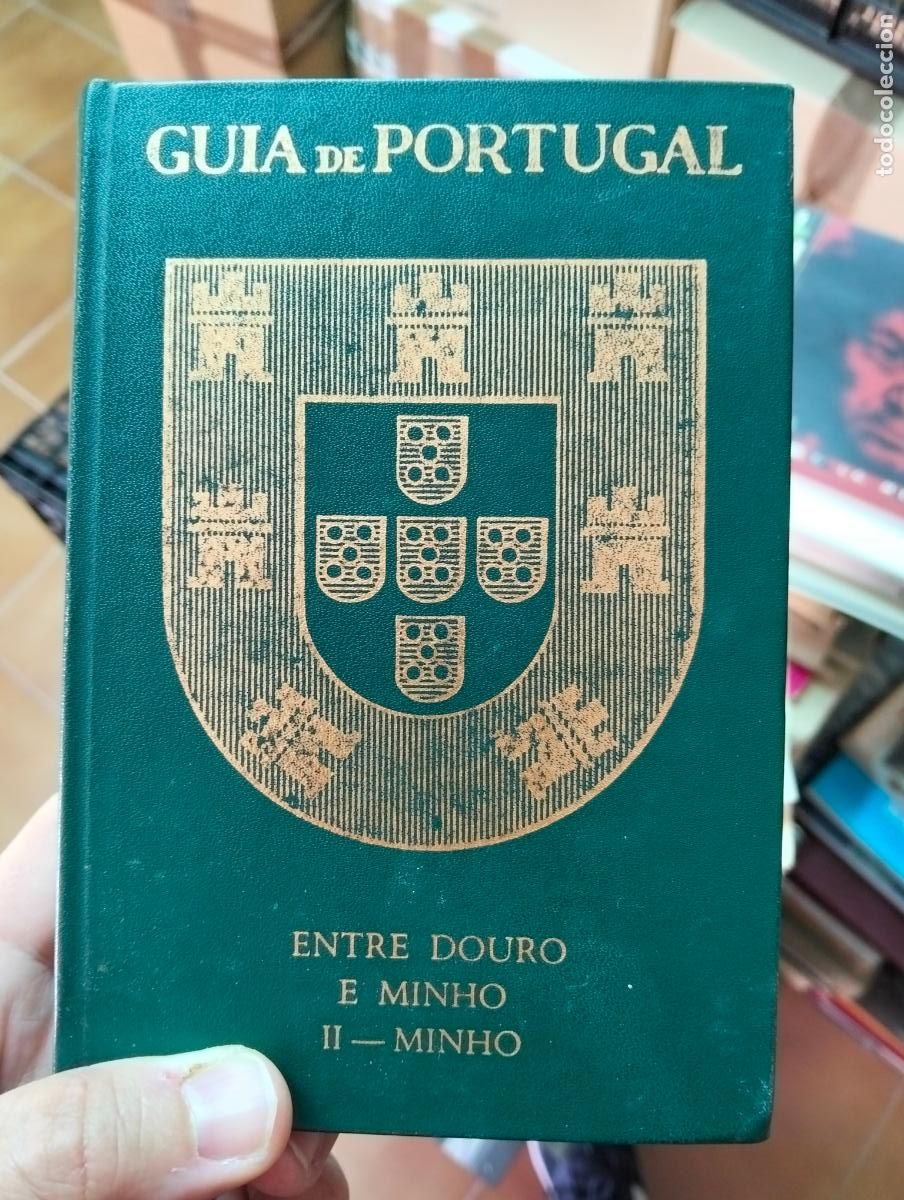 Libros de segunda mano: Historia. Guia de Portugal, Entre Douro e Minho, Fund. Gulbenkian, 1986 VISITA MI CATALOGO, L55