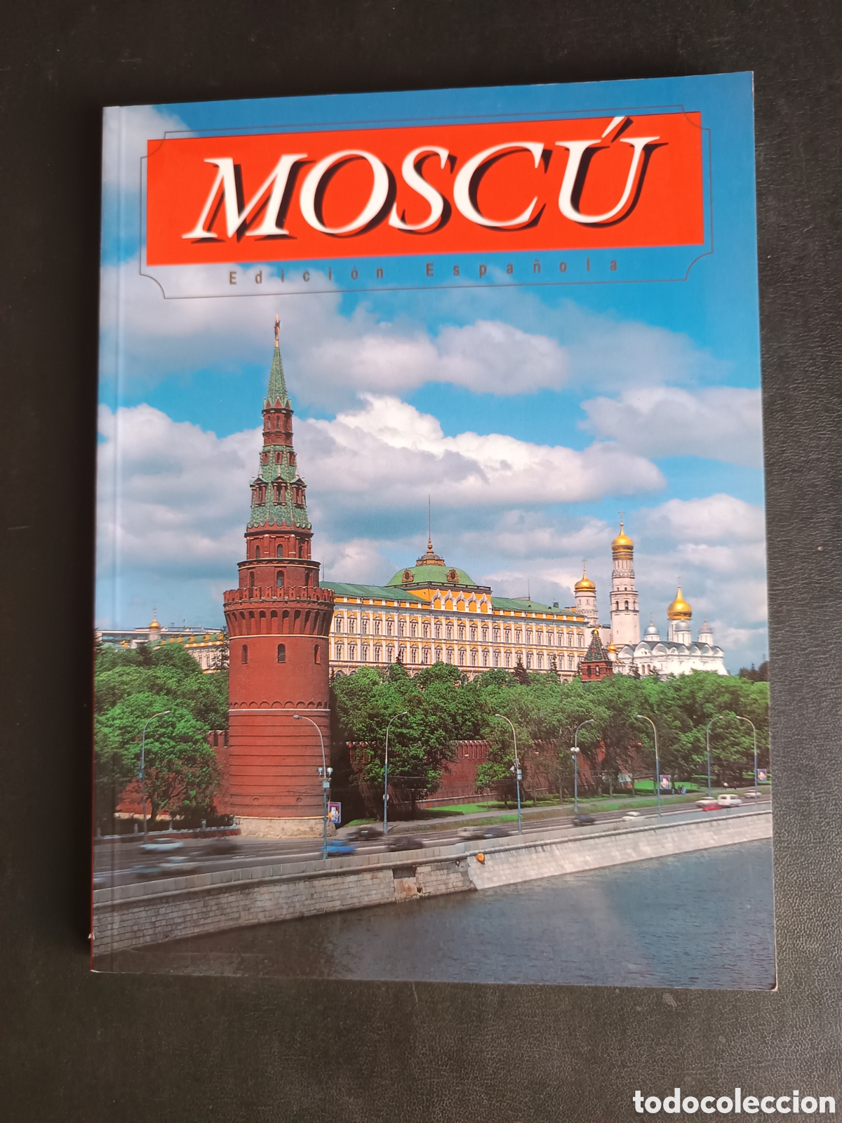 Libros de segunda mano: MOSC&Uacute; EDICION ESPA&Ntilde;OLA -GUIA ILUSTRADA 1998- 142 PAG