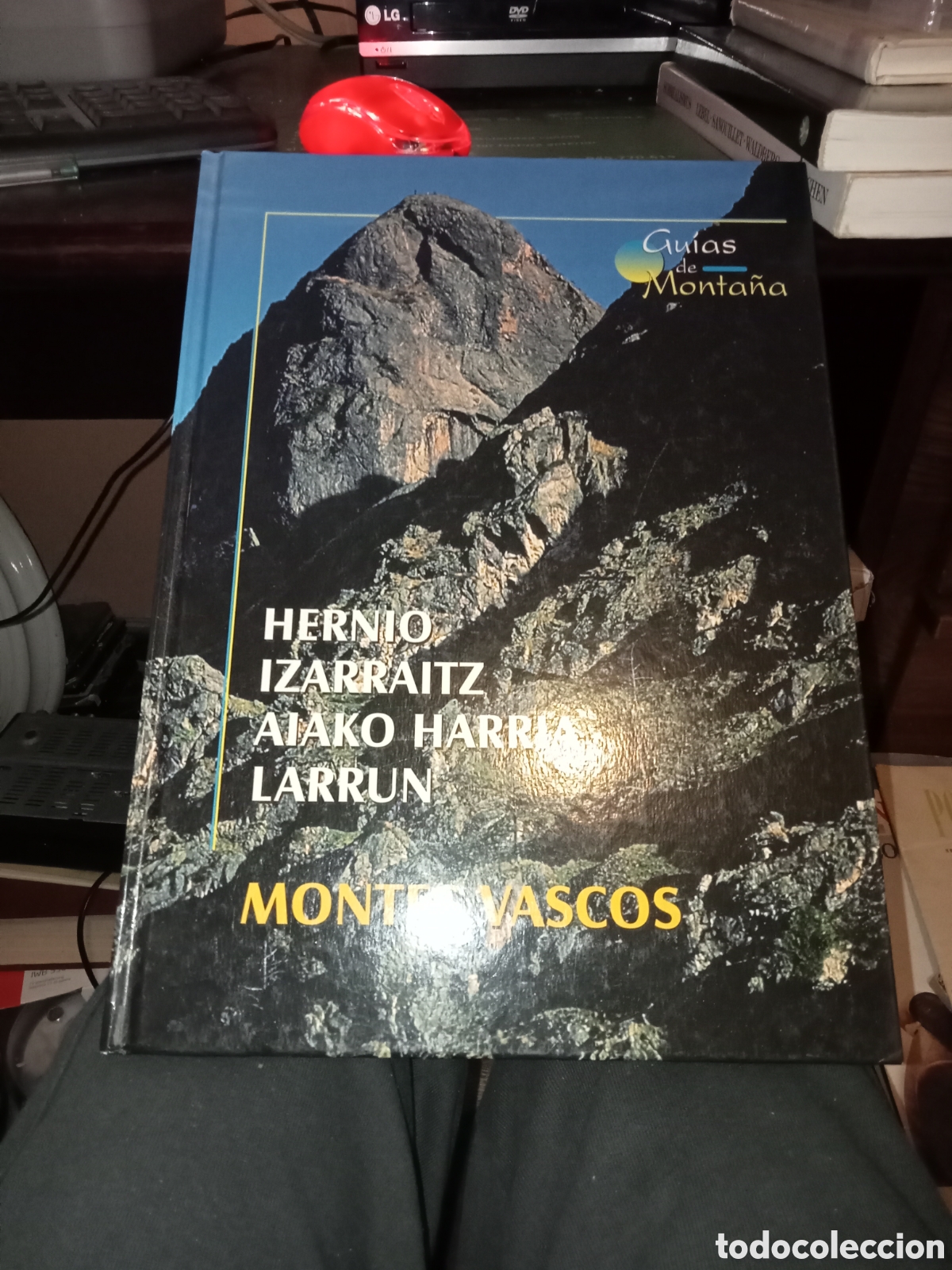 Libros de segunda mano: Gu&iacute;as de monta&ntilde;a Montes Vascos