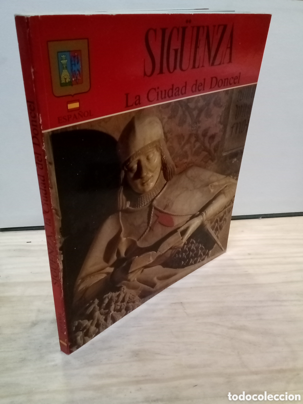 Second hand books: Sig&uuml;enza. La Ciudad del Doncel