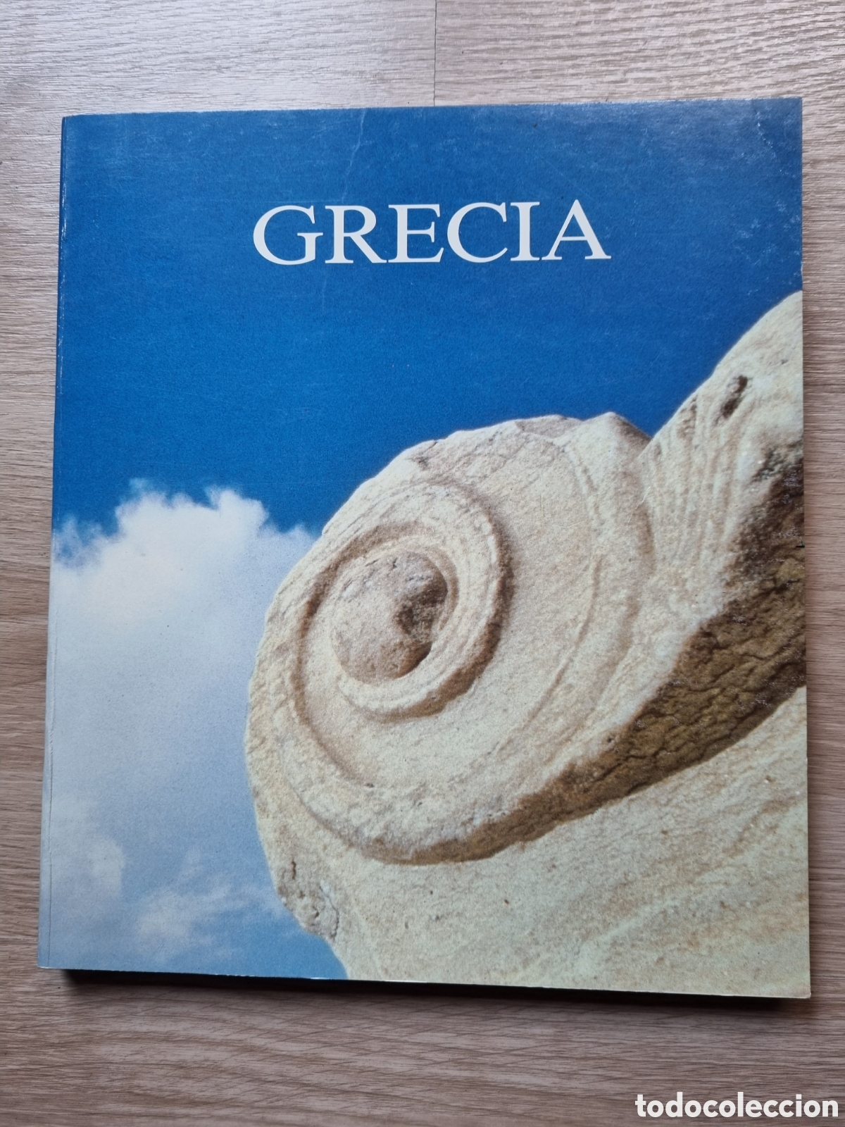 Second hand books: &rdquo;Grecia&rdquo;. Atenas 1991. Gran formato. Magn&iacute;ficas fotos y texto. 224 p&aacute;ginas. Turismo Hel&eacute;nico.