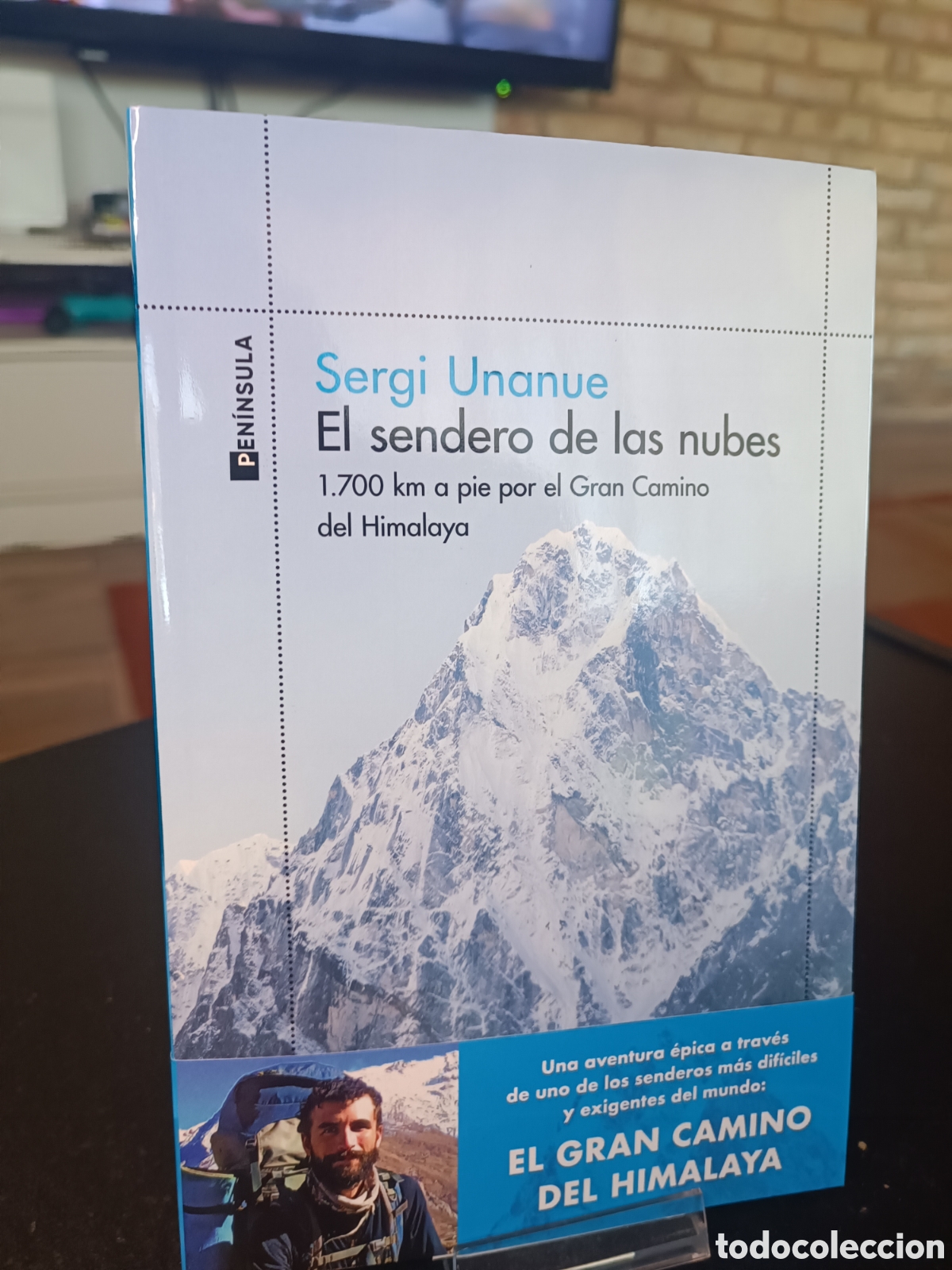 Second hand books: El sendero de las nubes 1.700 km a pie por el Gran Camino del Himalaya Unanue, Sergi Pen&iacute;nsula