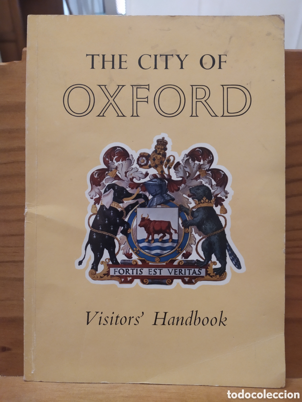 Libros de segunda mano: English Edition: The City of London, Official handbook a&ntilde;o 1977