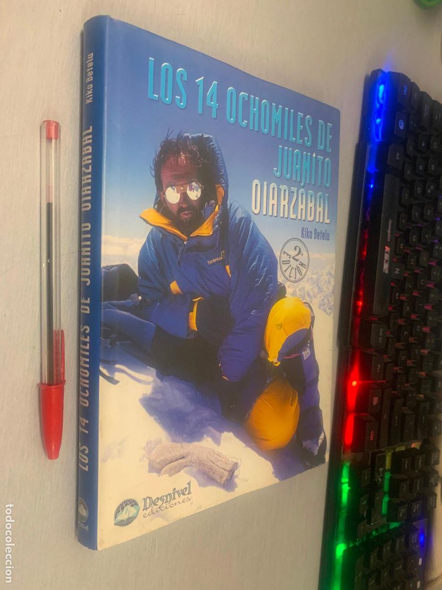 Second hand books: LOS 14 OCHOMILES DE JUANITO OIARZ&Aacute;BAL / KIKO BETELU / DESNIVEL ED. 2001