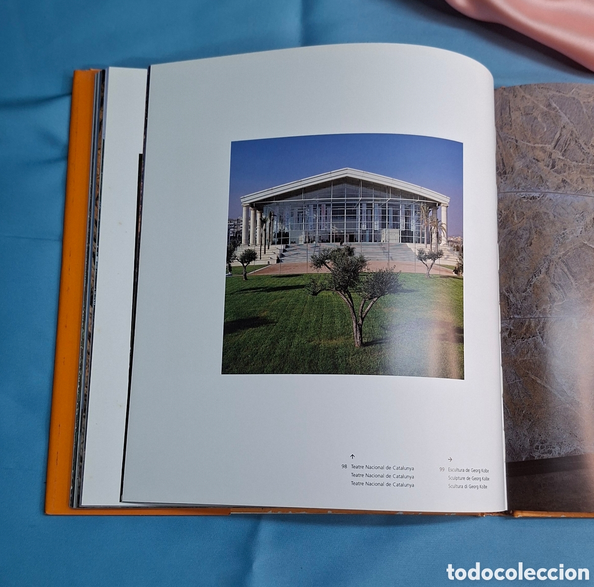 Libros de segunda mano: Libro &ldquo;Barcelona&rdquo; &ndash; Triangle Postals - Foto 13