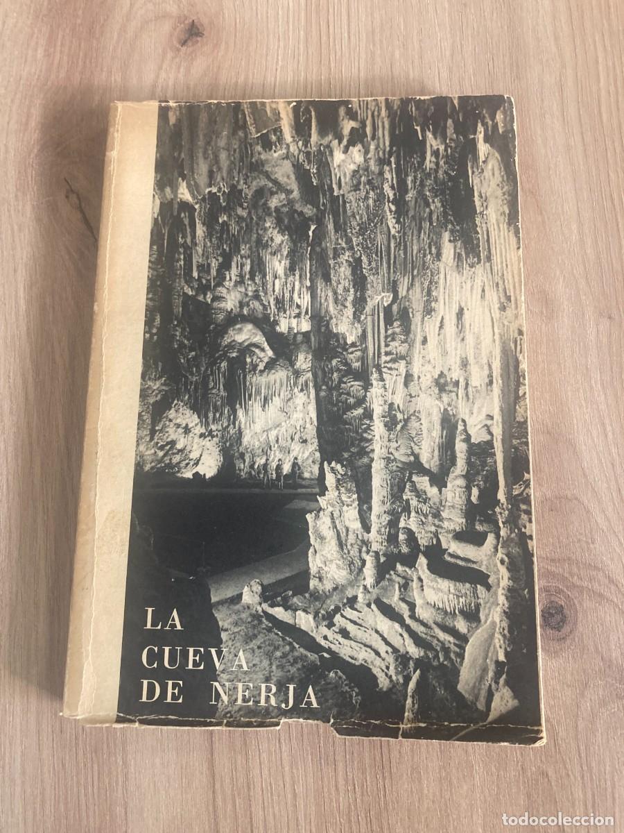 Libros de segunda mano: La cueva de Nerja Diputaci&oacute;n provincial de M&aacute;laga