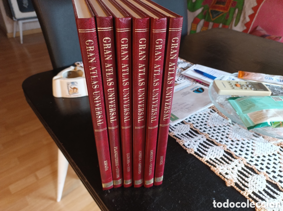Libros de segunda mano: Gran atlas universal de editorial Salvat.