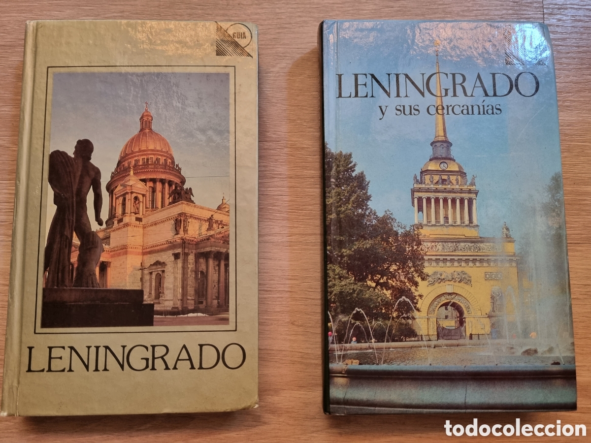 Second hand books: Leningrado. 2 libros muy interesantes. Impreso en la U.R.S.S. Tapa dura. 13x20x3 cm. Gu&iacute;as y mapas.