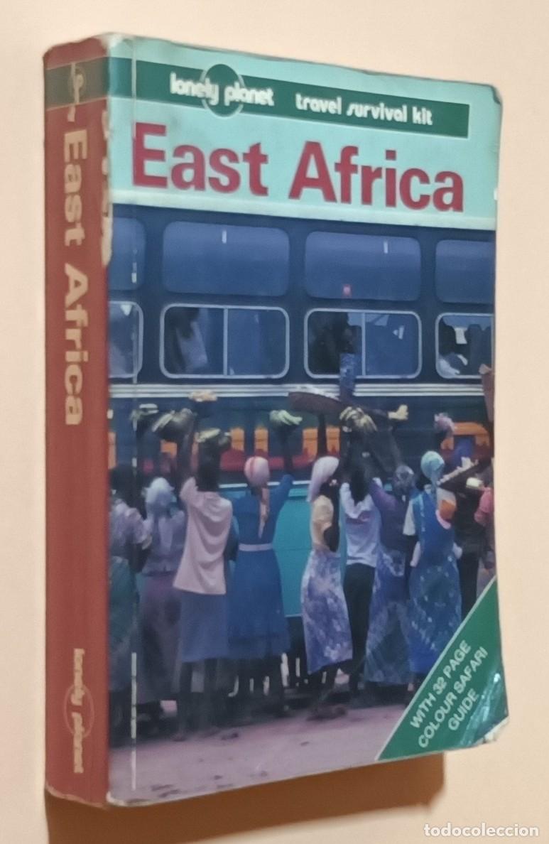 Libros de segunda mano: EAST AFRICA, A TRAVEL SURVIVAL KIT - GUIDE LONELY PLANET