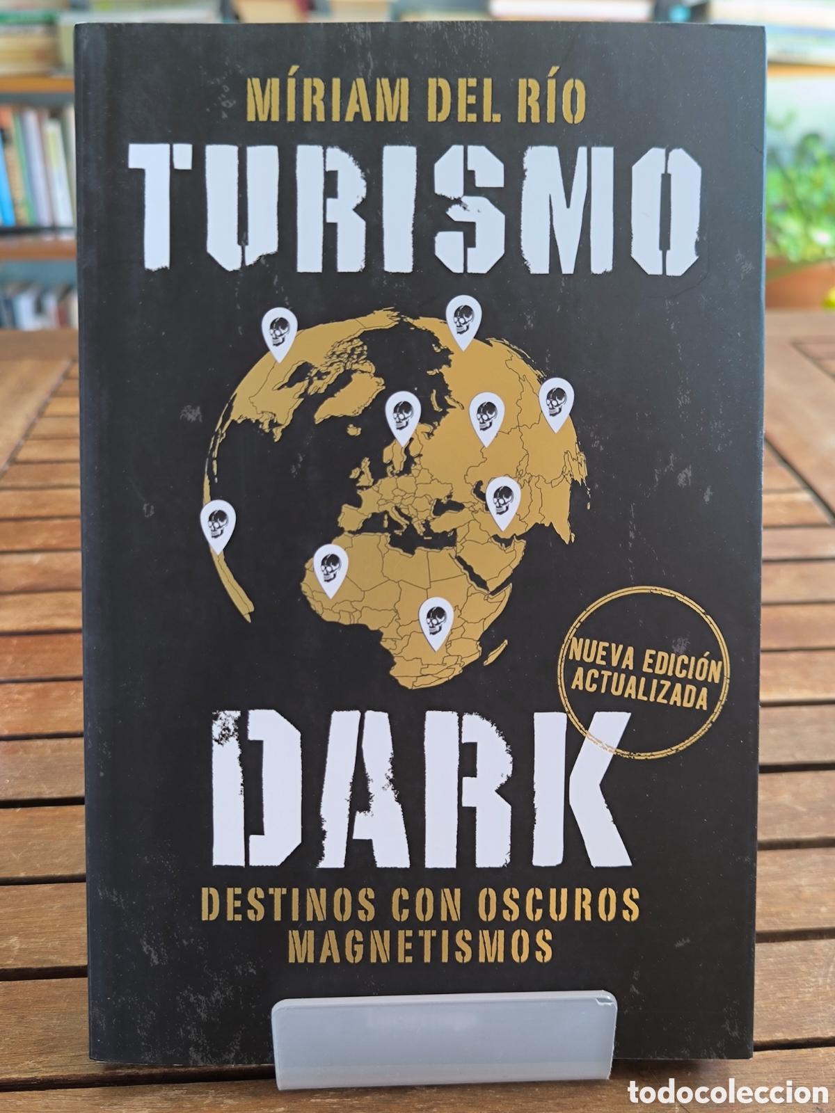 Libros de segunda mano: Turismo Dark. Edici&oacute;n actualizada M&iacute;riam del R&iacute;o 2026