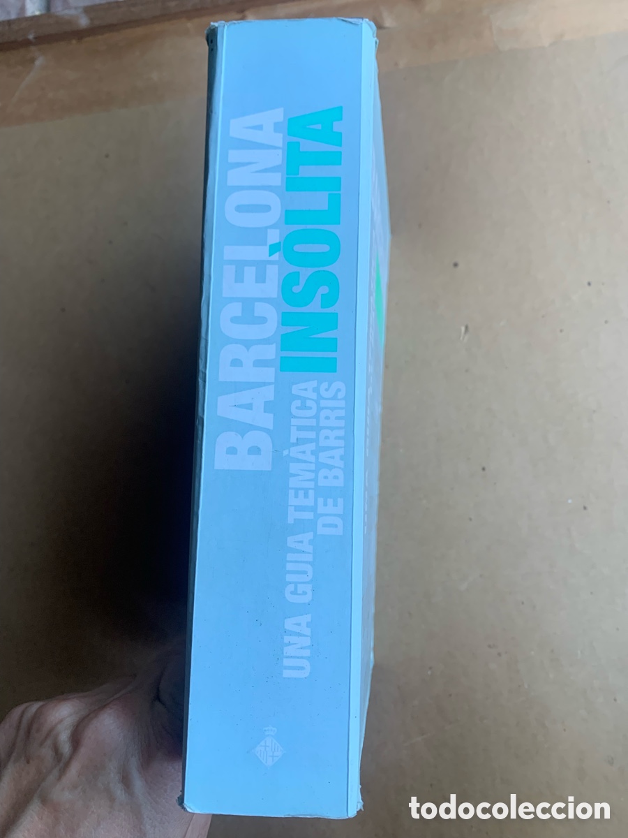 Libros de segunda mano: Barcelona ins&ograve;lita: Una guia tem&agrave;tica de barris&rdquo; de Neus Bergua