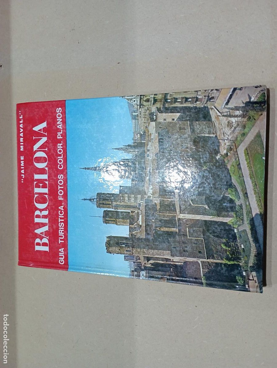 Libros de segunda mano: Barcelona Guia turistica jaime Miravell - BCN1