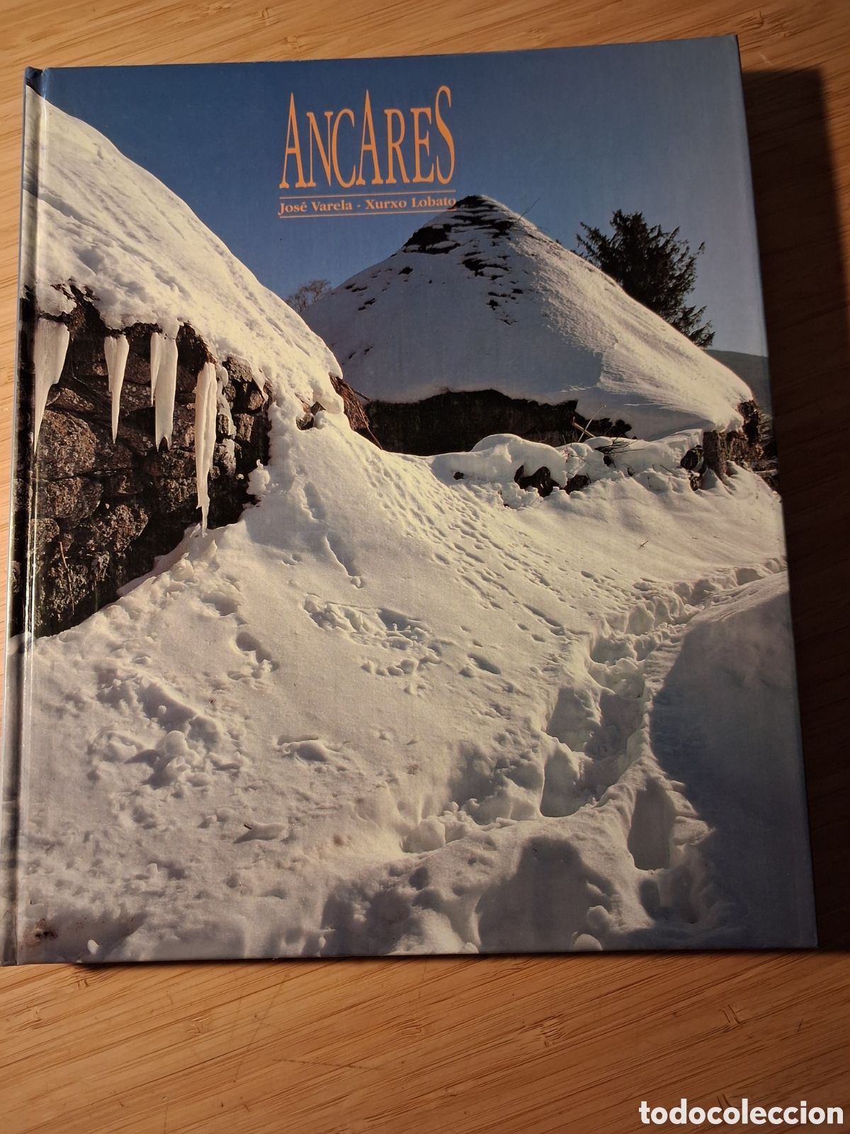 Libros de segunda mano: Ancares - Jose Varela y Xurxo Lobato S&aacute;nchez (Caixa Galicia 1994)