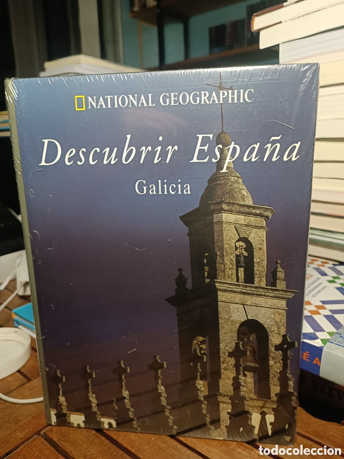 Libros de segunda mano: Descubrir Espa&ntilde;a Galicia national geographic 1 precintado