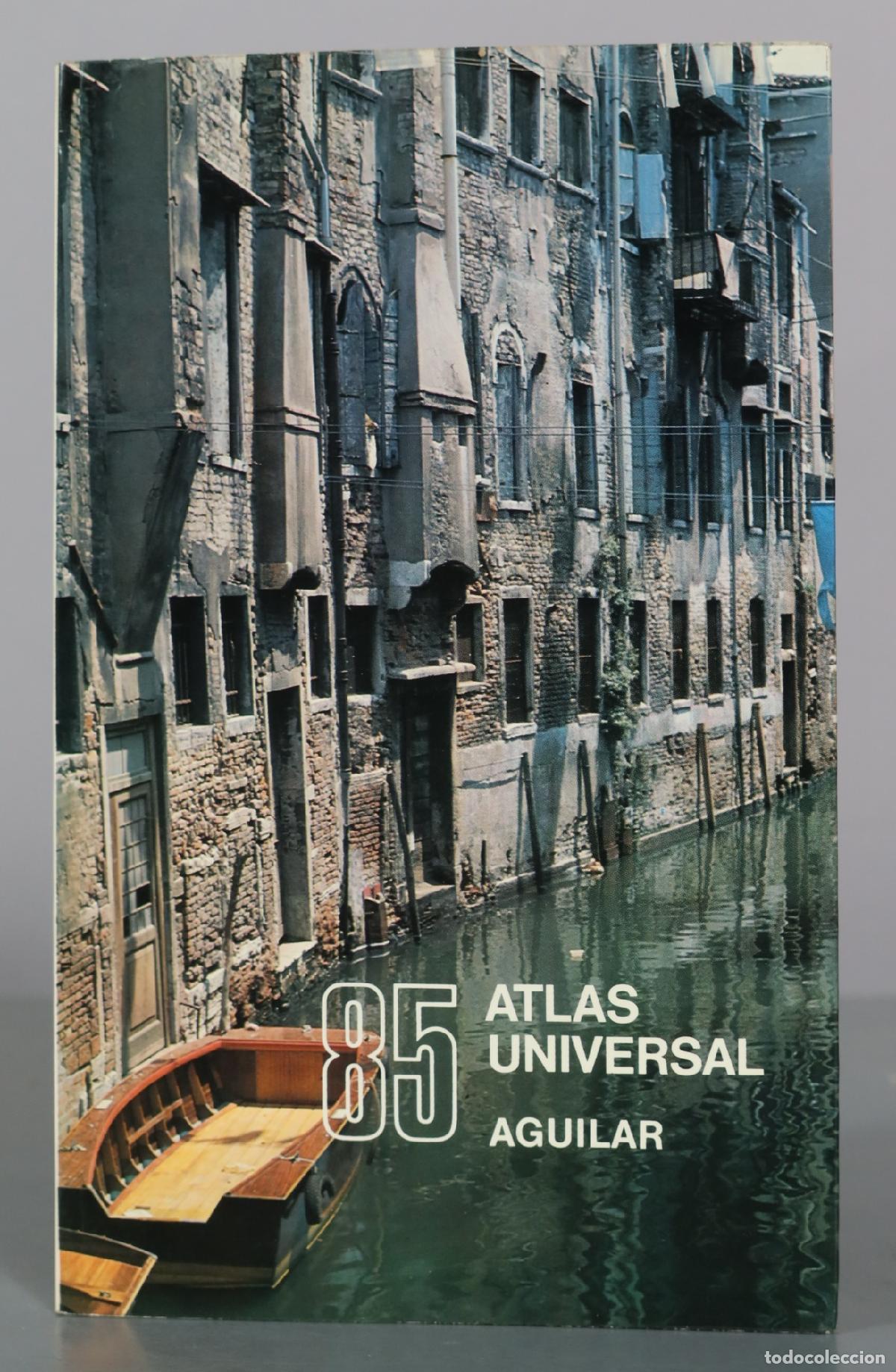 Libros de segunda mano: Atlas Universal - Editorial Aguilar