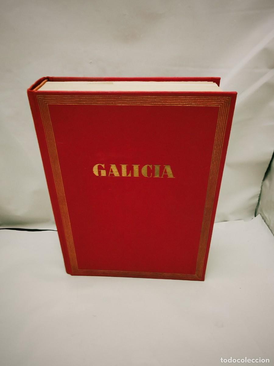 Gebrauchte B&uuml;cher: Carlos Mart&iacute;nez Barbeito. GU&Iacute;AS DE ESPA&Ntilde;A: GALICIA (Tercera edici&oacute;n 1971, sin sobrecubierta)
