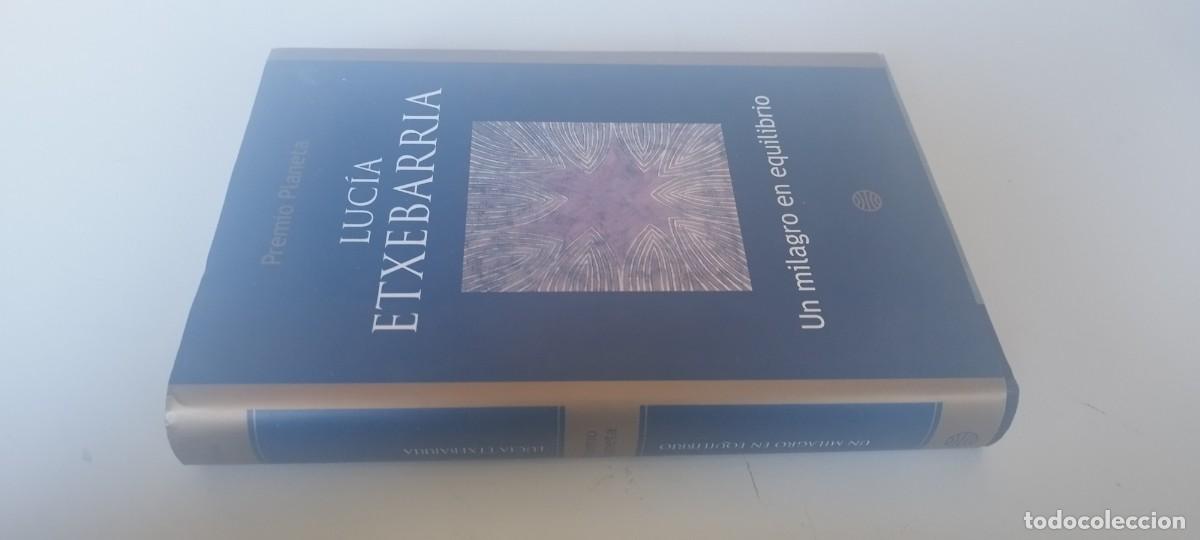 Libros de segunda mano: UN MILAGRO EN EQUILIBRIO / LUCIA ETXEBARRIA / EVA 212 / PLANETA
