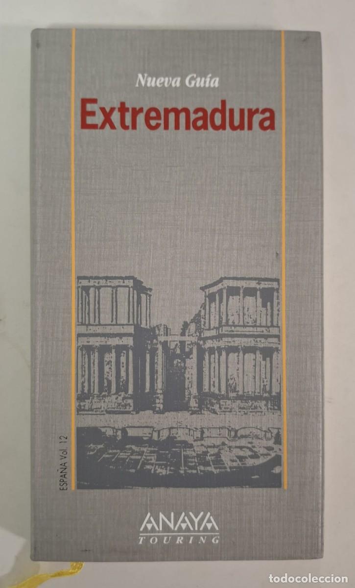 Libros de segunda mano: LIBRO EXTREMADURA - NUEVA GU&Iacute;A - ANAYA TOURING