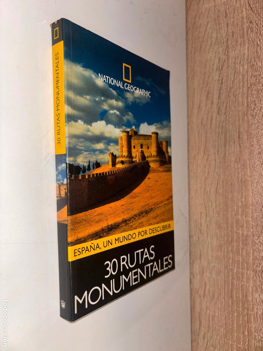 Libros de segunda mano: 30 RUTAS MONUMENTALES ESPA&Ntilde;A UN MUNDO POR DESCUBRIR - National Geographic - 2004