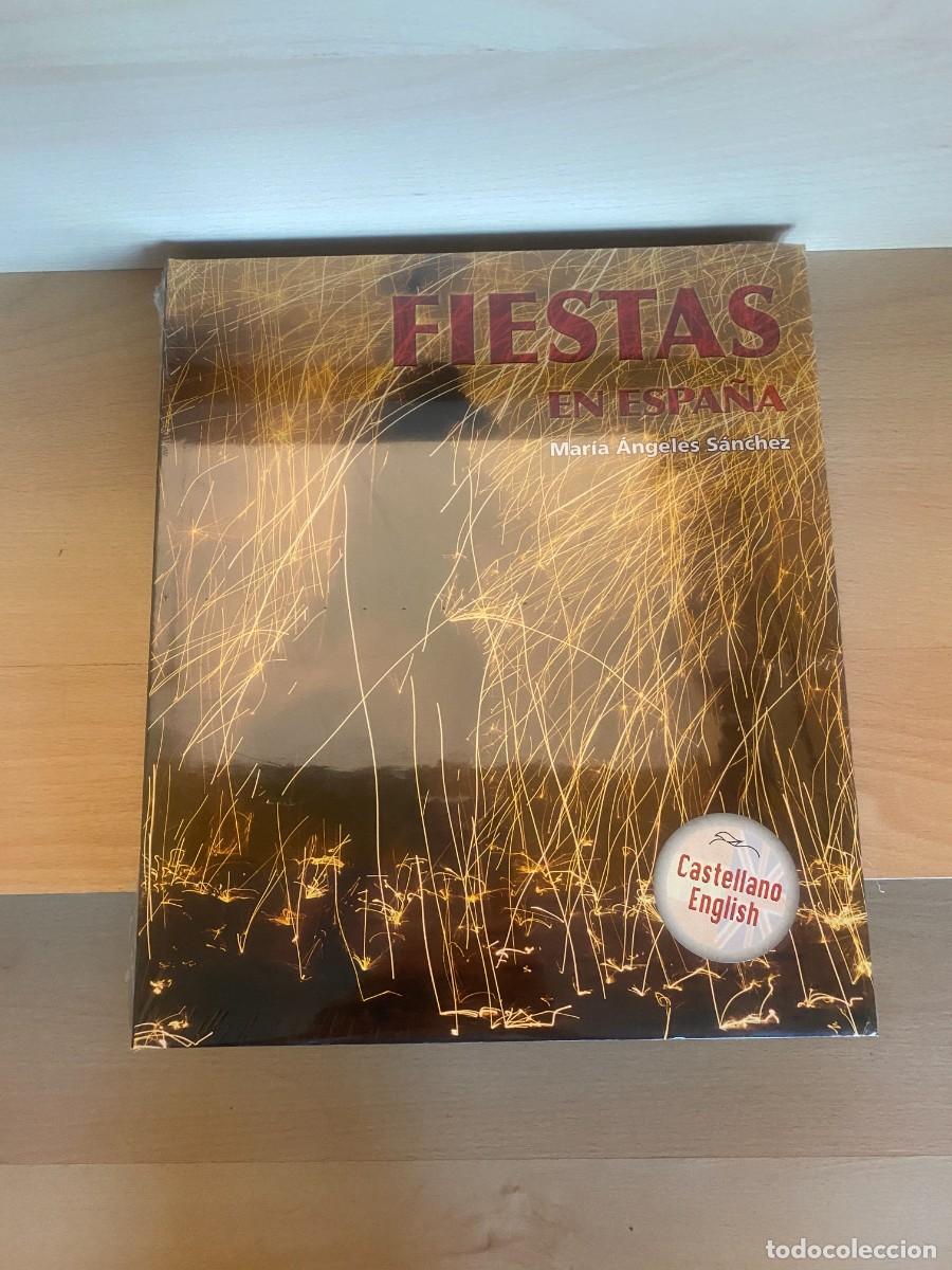 Libros de segunda mano: Fiestas en Espa&ntilde;a, Lunwerg, Biling&uuml;e castellano-ingl&eacute;s, nuevo, con retr&aacute;ctil original