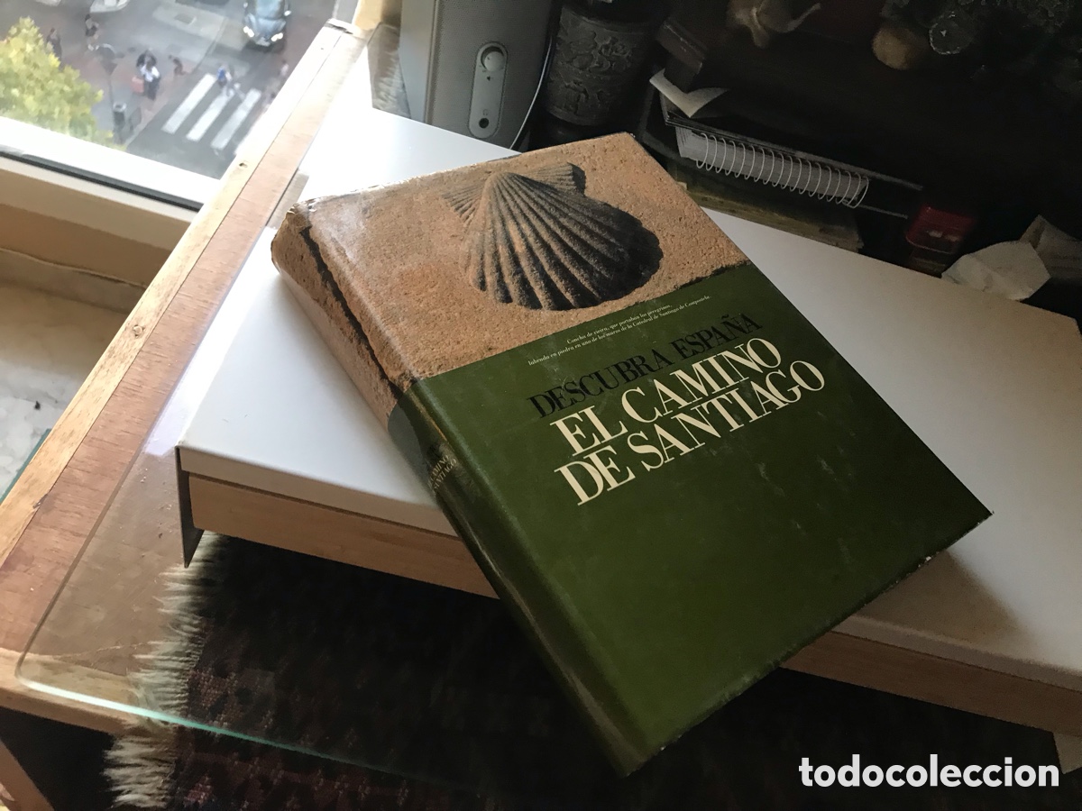 Libros de segunda mano: Descubra Espa&ntilde;a. El camino De Santiago. Luis Agromayor. Club internacional del libro