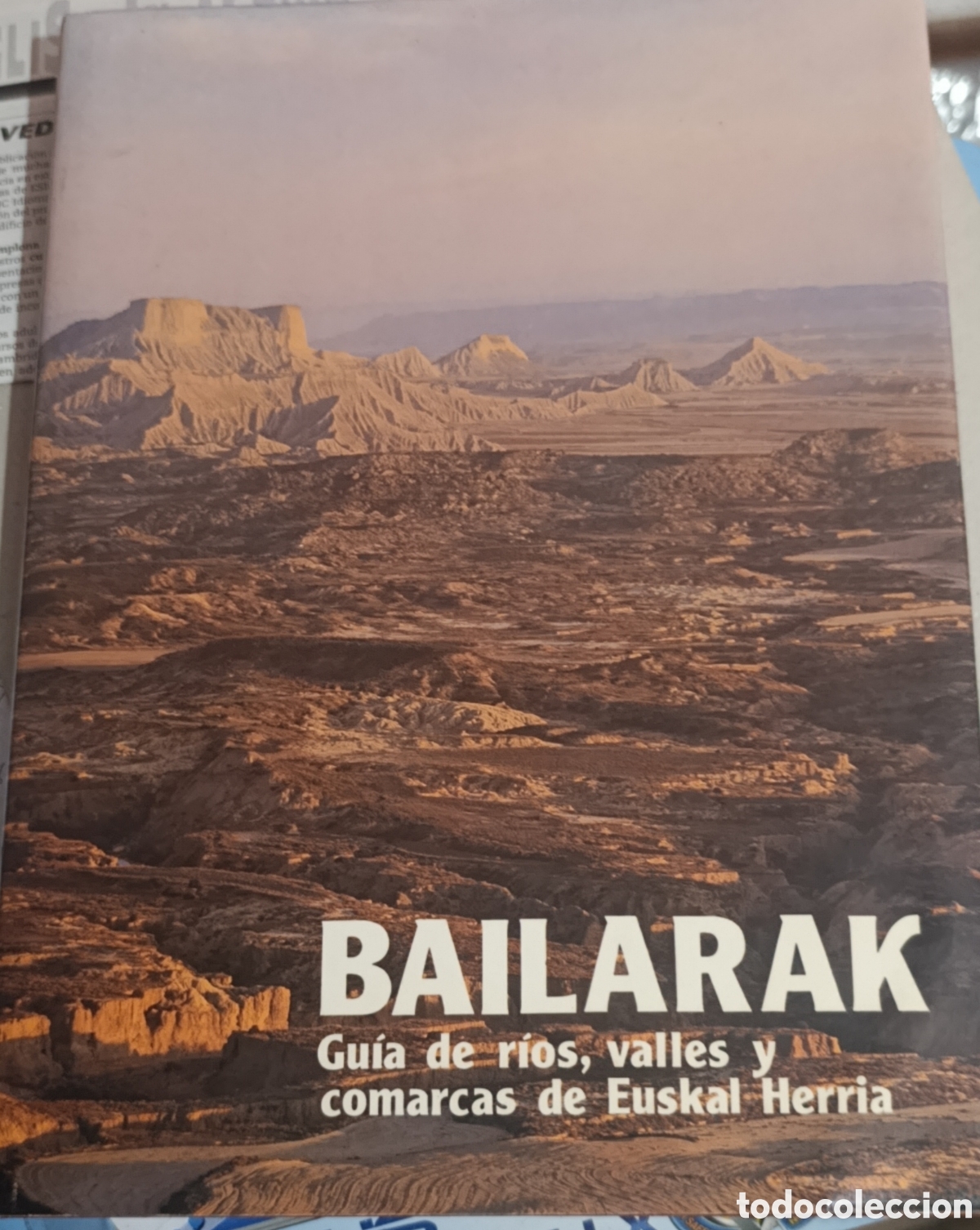 Libros de segunda mano: Libro BAILARAK: Gu&iacute;a de R&iacute;os, Valles y Comarcas de Euskal Herria (Tomo 1)