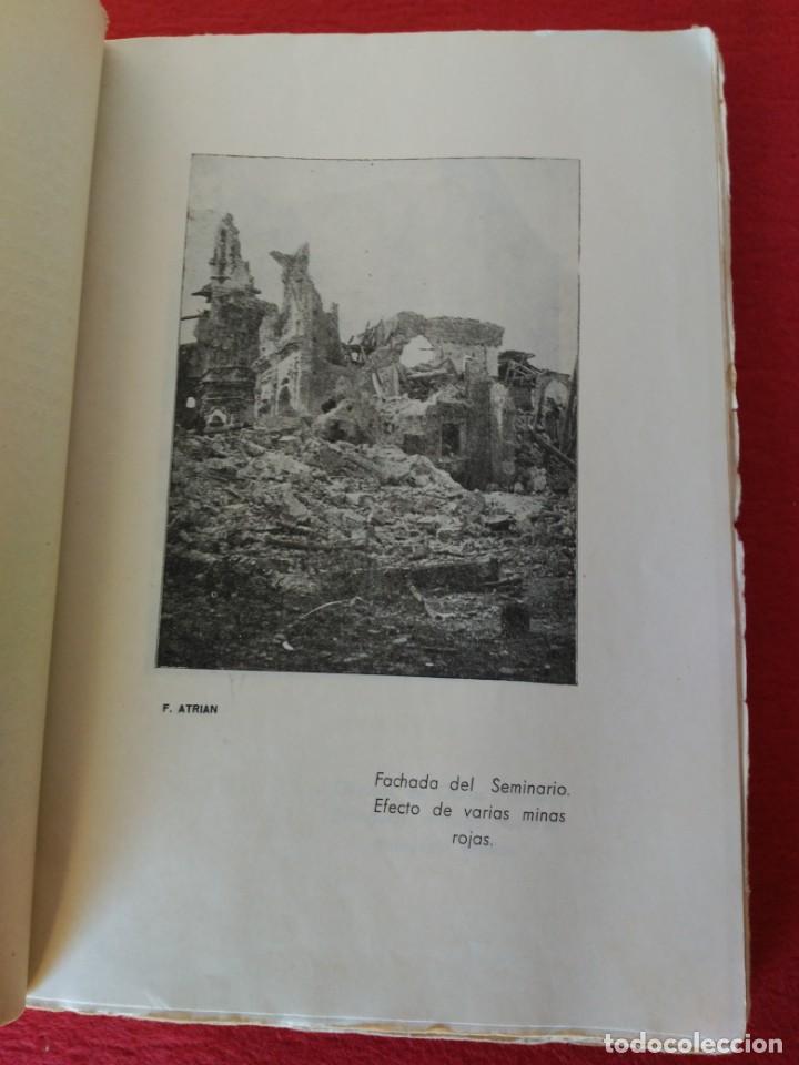 Libros de segunda mano: Libro el cerco de Teruel, 1938, Dedicado al caudillo - Foto 3