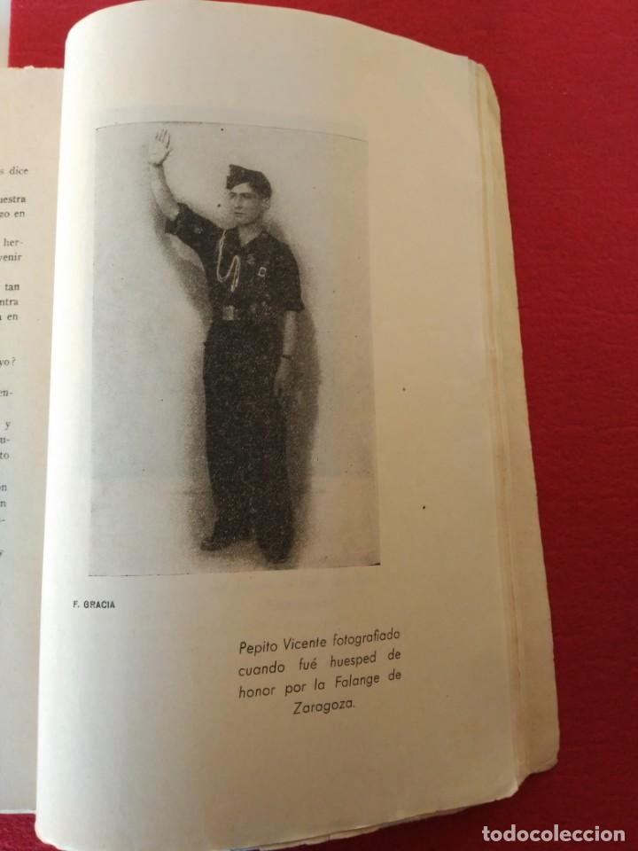 Libros de segunda mano: Libro el cerco de Teruel, 1938, Dedicado al caudillo - Foto 5