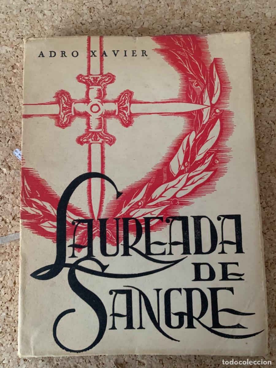 Libros de segunda mano: Laureada de sangre (Bols 30) - Foto 1