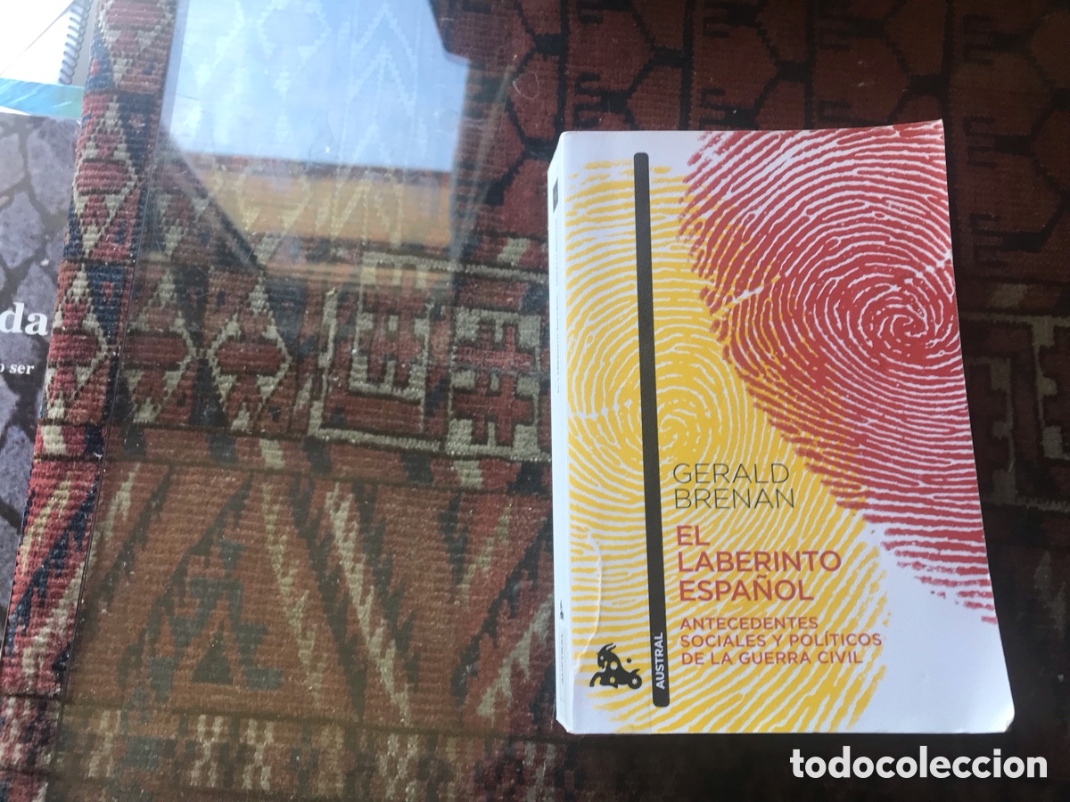 Libros de segunda mano: El laberinto espa&ntilde;ol. Gerald Brenan. Austral - Foto 1