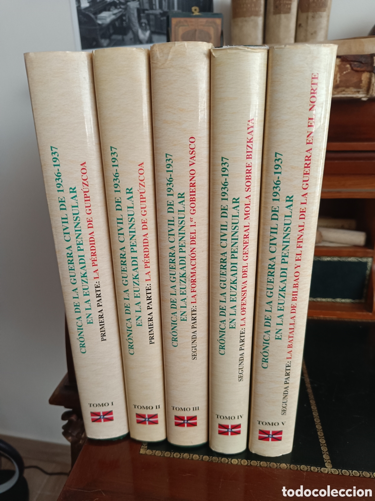 Libri di seconda mano: URGOITIA: CR&Oacute;NICA DE LA GUERRA CIVIL DE 1936 1937 EN LA EUZKADI PENINSULAR 5 TOMOS OBRA COMPLETA