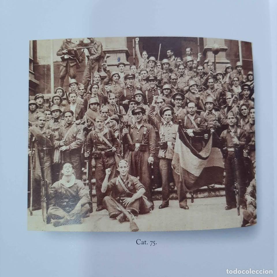 Libros de segunda mano: Llanes y la Segunda Rep&uacute;blica. 2003 - Foto 3