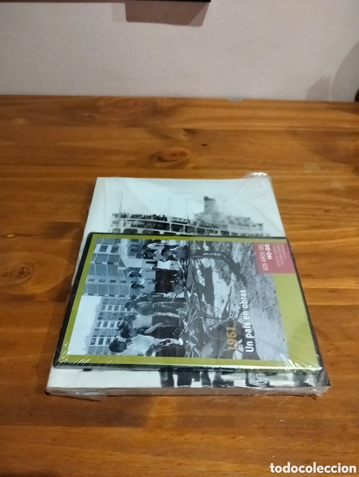 Libros de segunda mano: La Espa&ntilde;a de la emigraci&oacute;n . - Foto 1