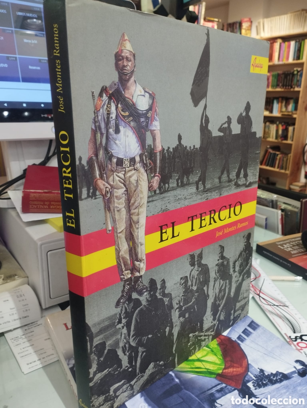 Libros de segunda mano: El tercio - Jos&eacute; Montes Ramos - Foto 1
