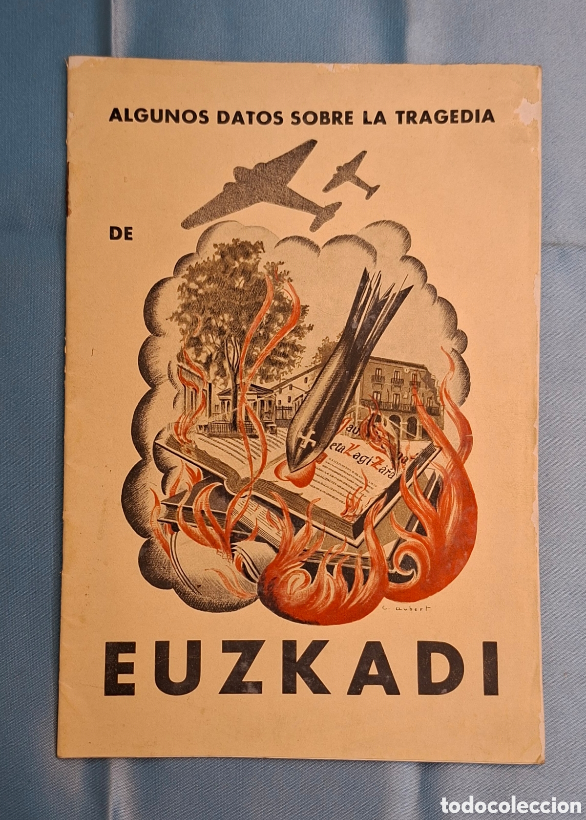 Libros de segunda mano: Libro Algunos datos sobre la tragedia