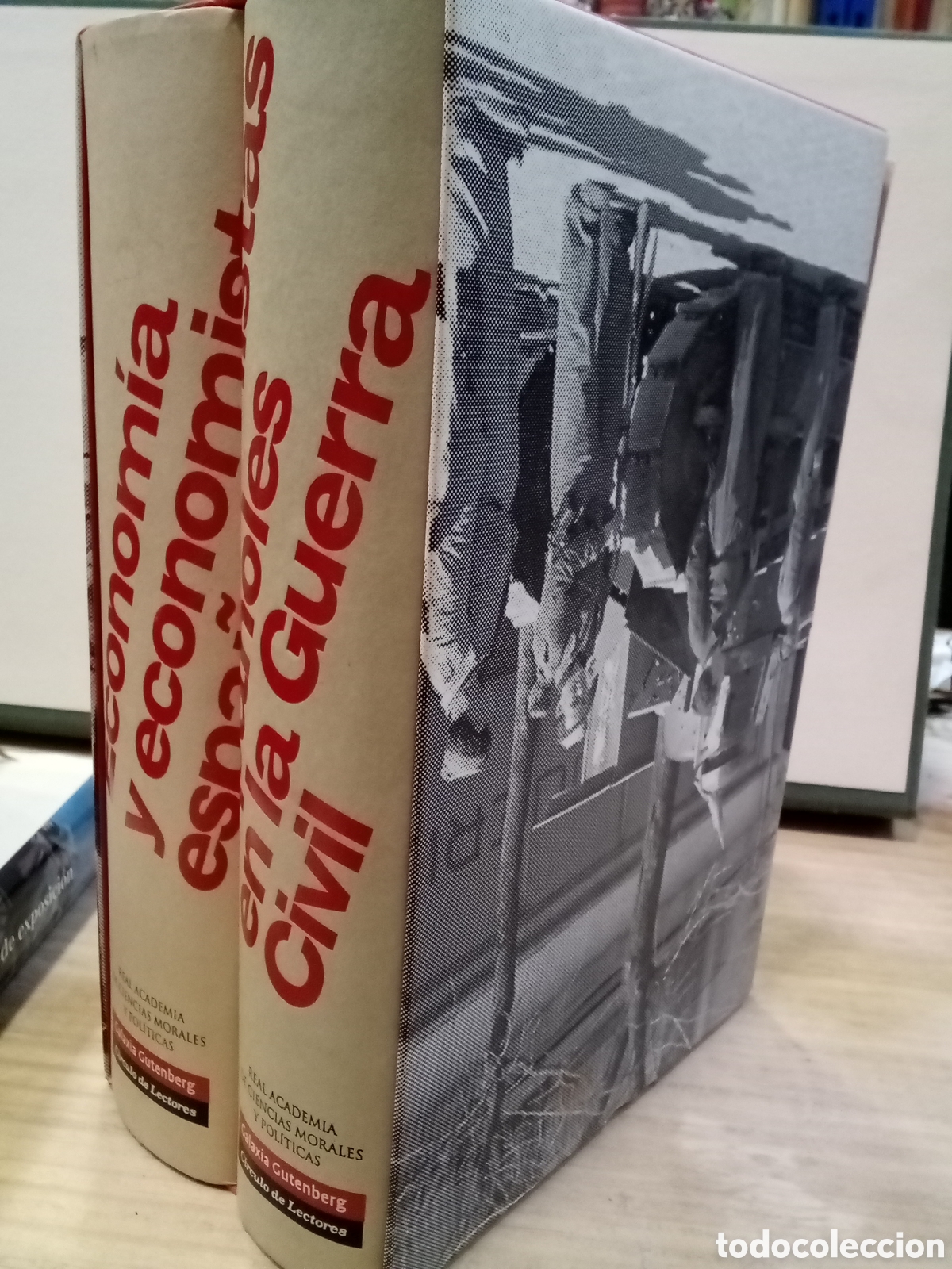 Libri di seconda mano: Varios autores - Econom&iacute;a y Economistas Espa&ntilde;oles en la guerra civil (2 vol&uacute;menes)