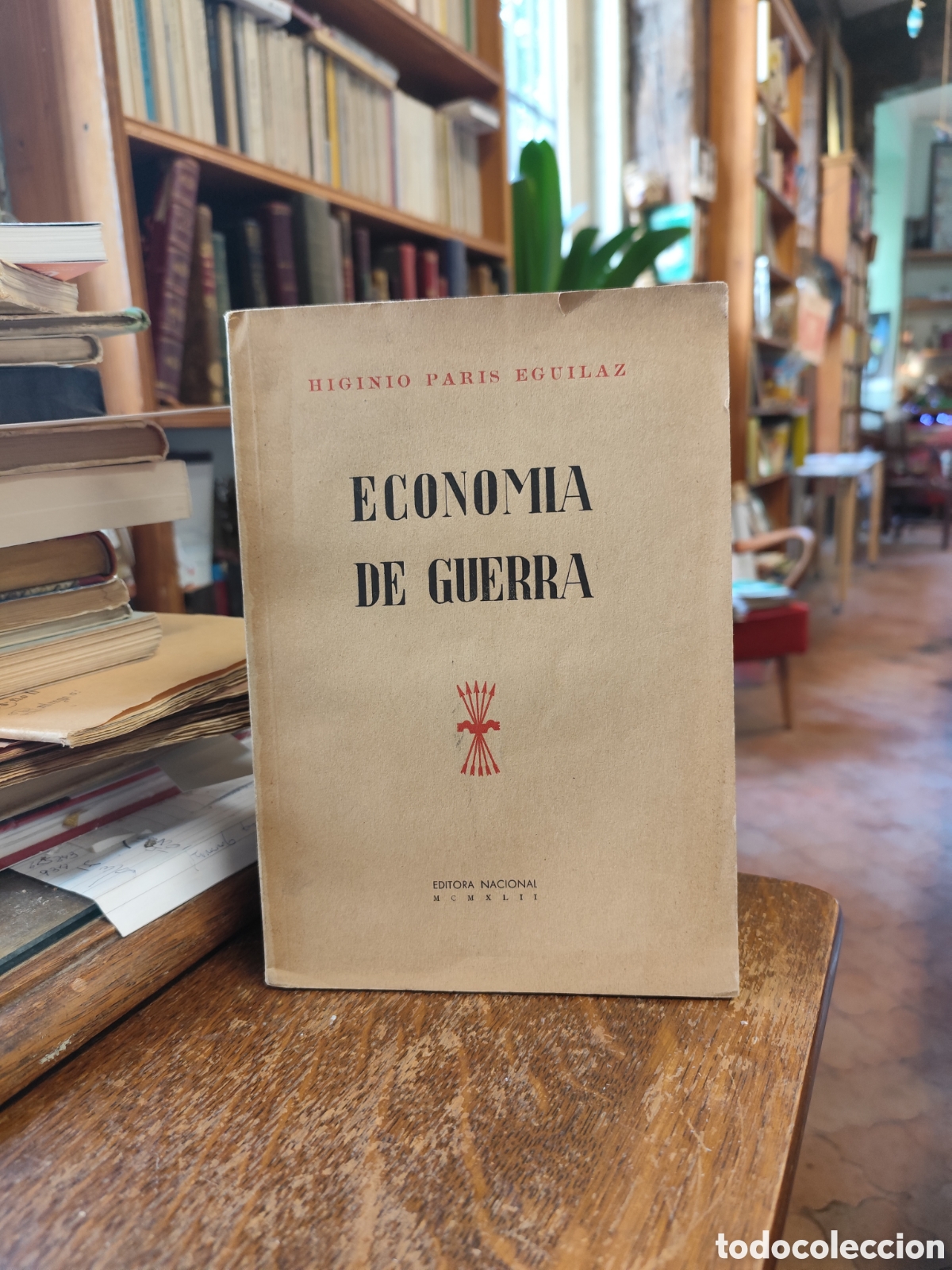 Libros de segunda mano: Econom&iacute;a de Guerra. Higino Paris Eguilaz 1942