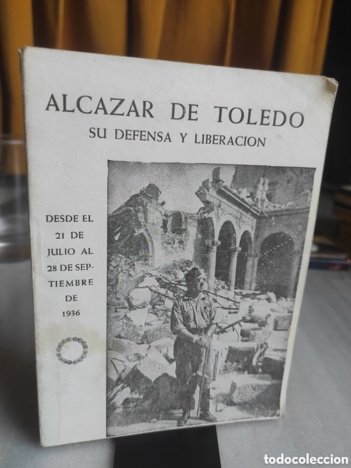Libros de segunda mano: Alcazar de Toledo Su defensa y liberacion - 1970 - Franco Moscard&oacute; (PEDIDO MINIMO 10&euro;)