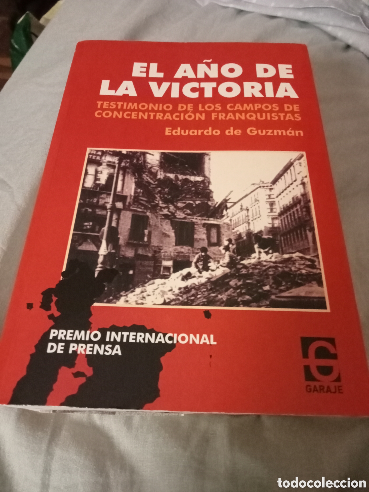 Libros de segunda mano: Eduardo de Guzm&aacute;n. El a&ntilde;o de la victoria.