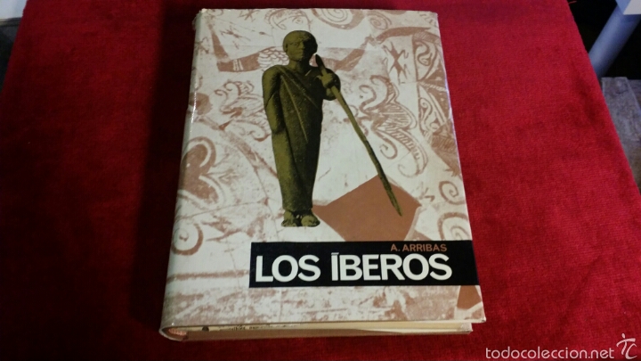 Libros de segunda mano: Libro los &iacute;beros a. Arribas editorial Ayma - Foto 1