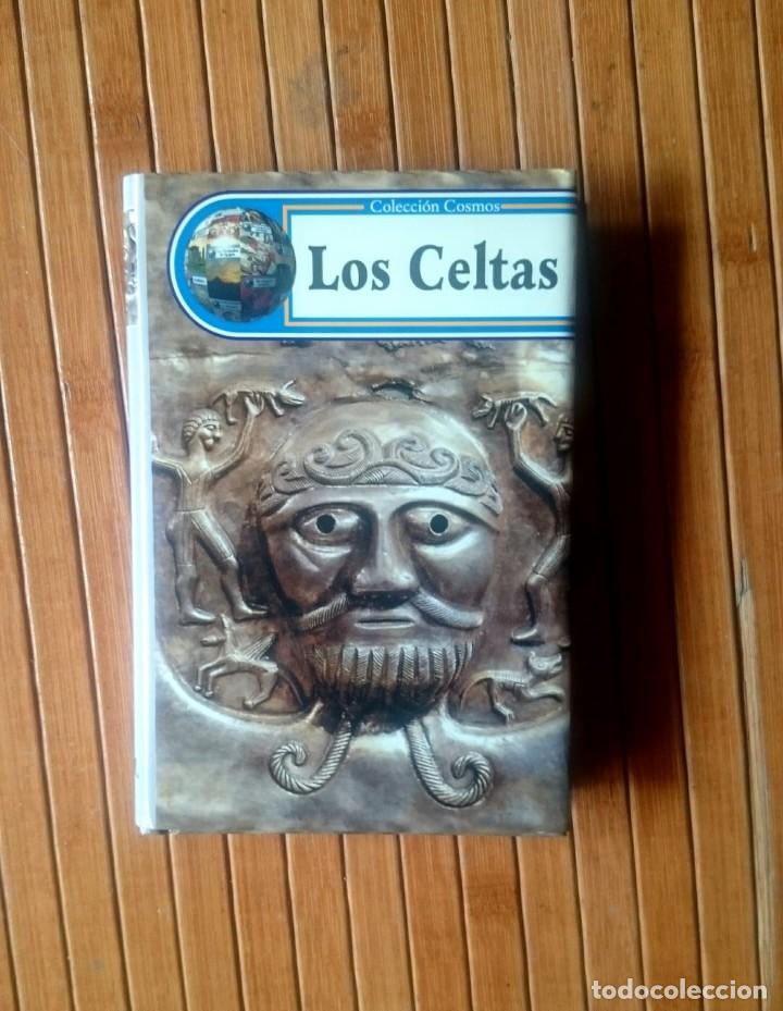 Libros de segunda mano: Colecci&oacute;n Cosmos Los celtas - Foto 1