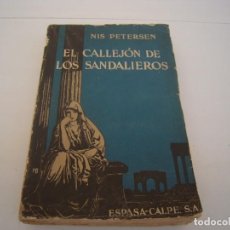 Libros de segunda mano: EL CALLEJON DE LOS SANDALIEROS. Lote 163397134