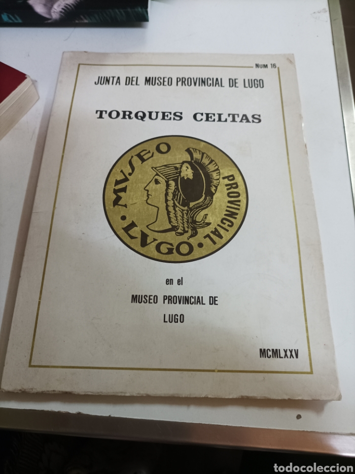 Libros de segunda mano: TORQUES CELTAS.JUNTA DEL MUSEO PROVINCIAL DE LUGO 1975